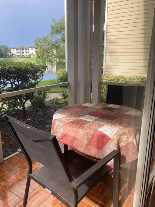 Lakeview Condo In Gated Community 坦帕 外观 照片